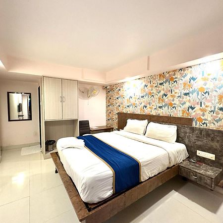Hotel Laxmi Residency Lonavala Exterior photo