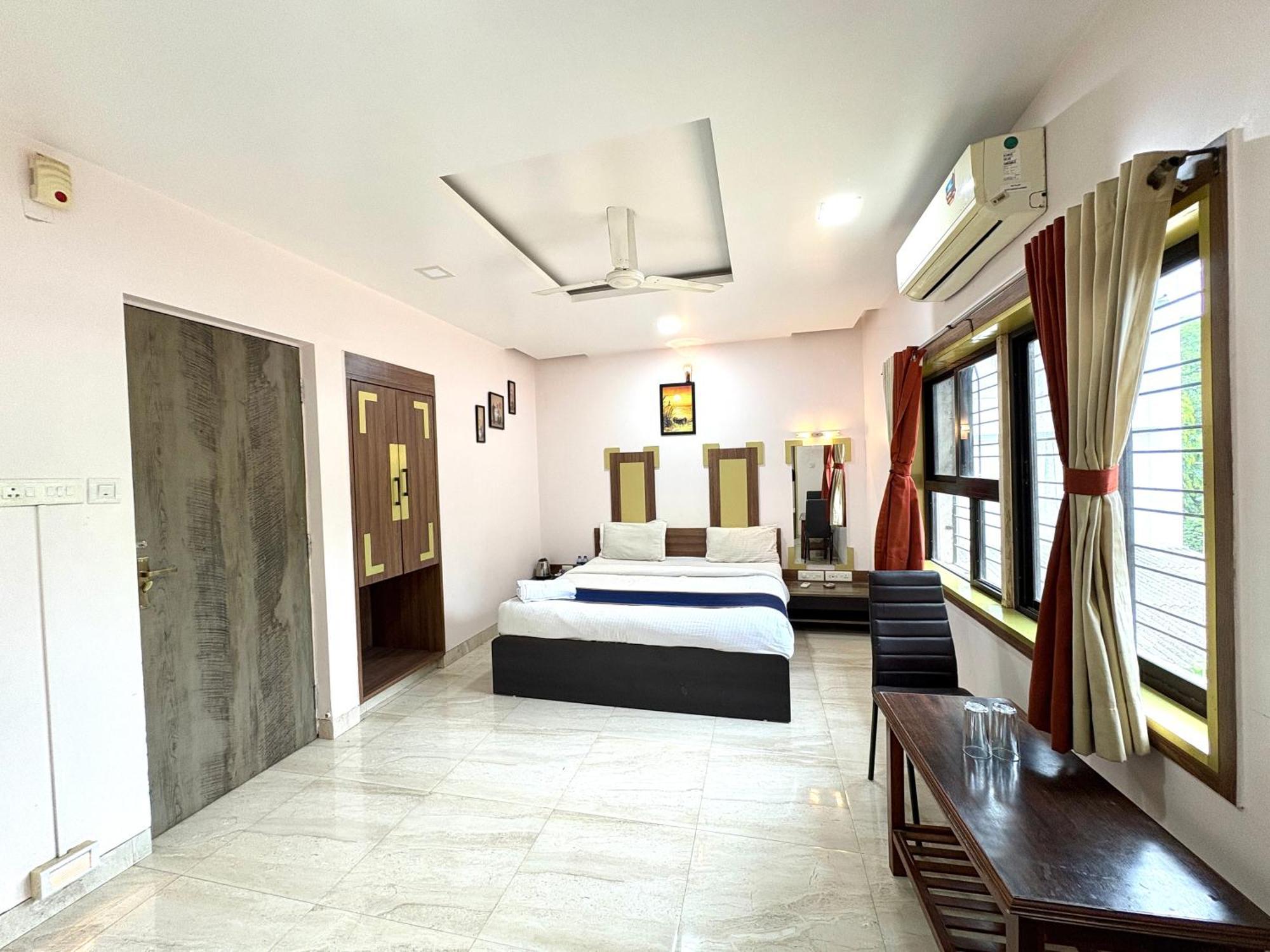 Hotel Laxmi Residency Lonavala Exterior photo