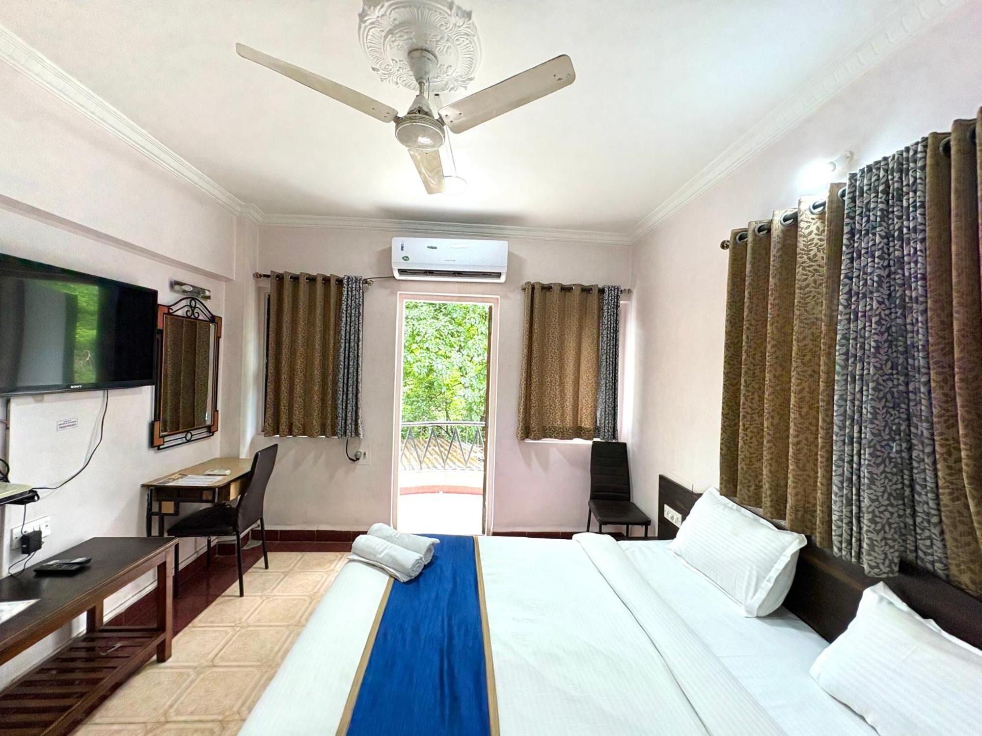 Hotel Laxmi Residency Lonavala Exterior photo