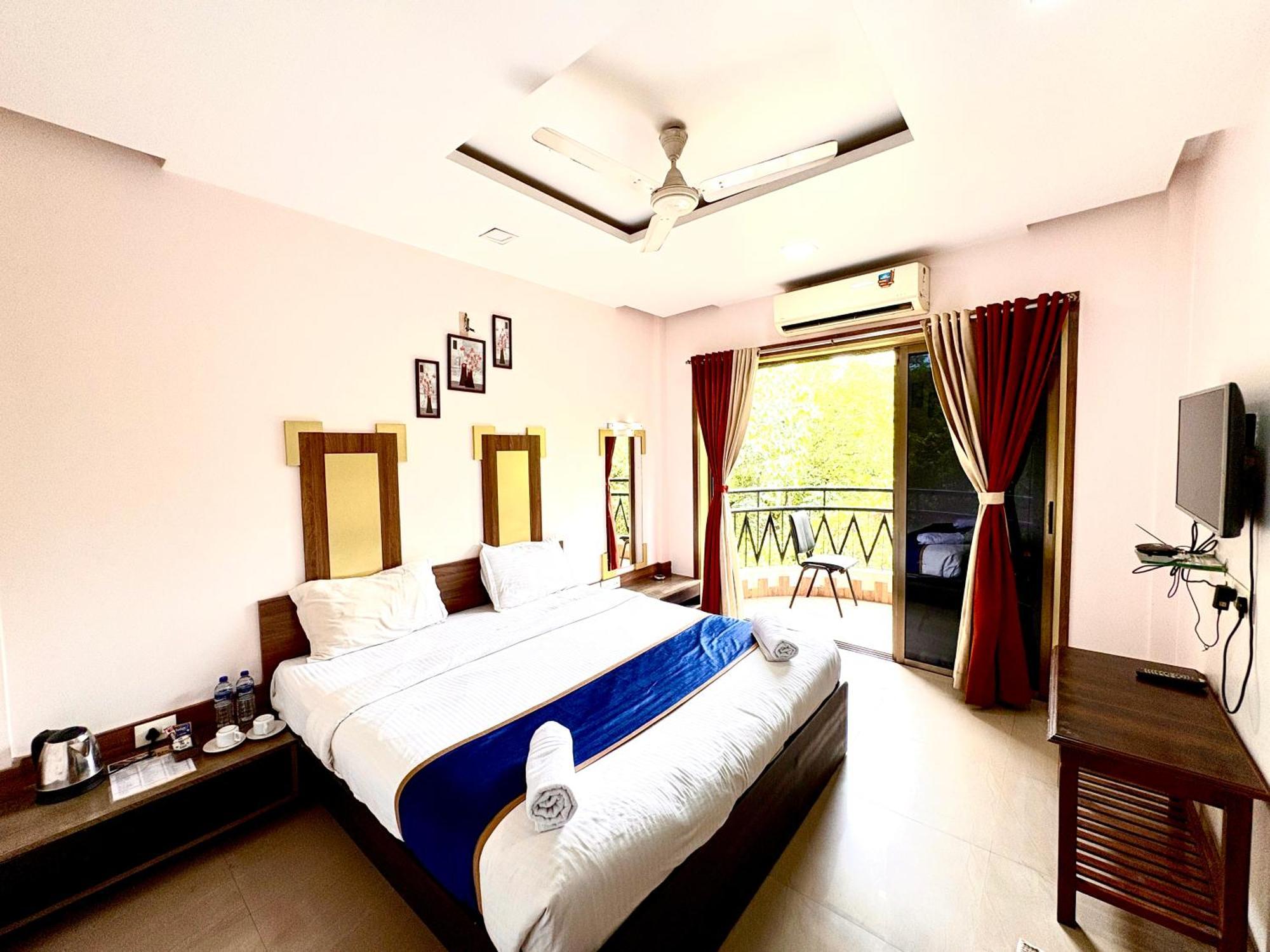Hotel Laxmi Residency Lonavala Exterior photo