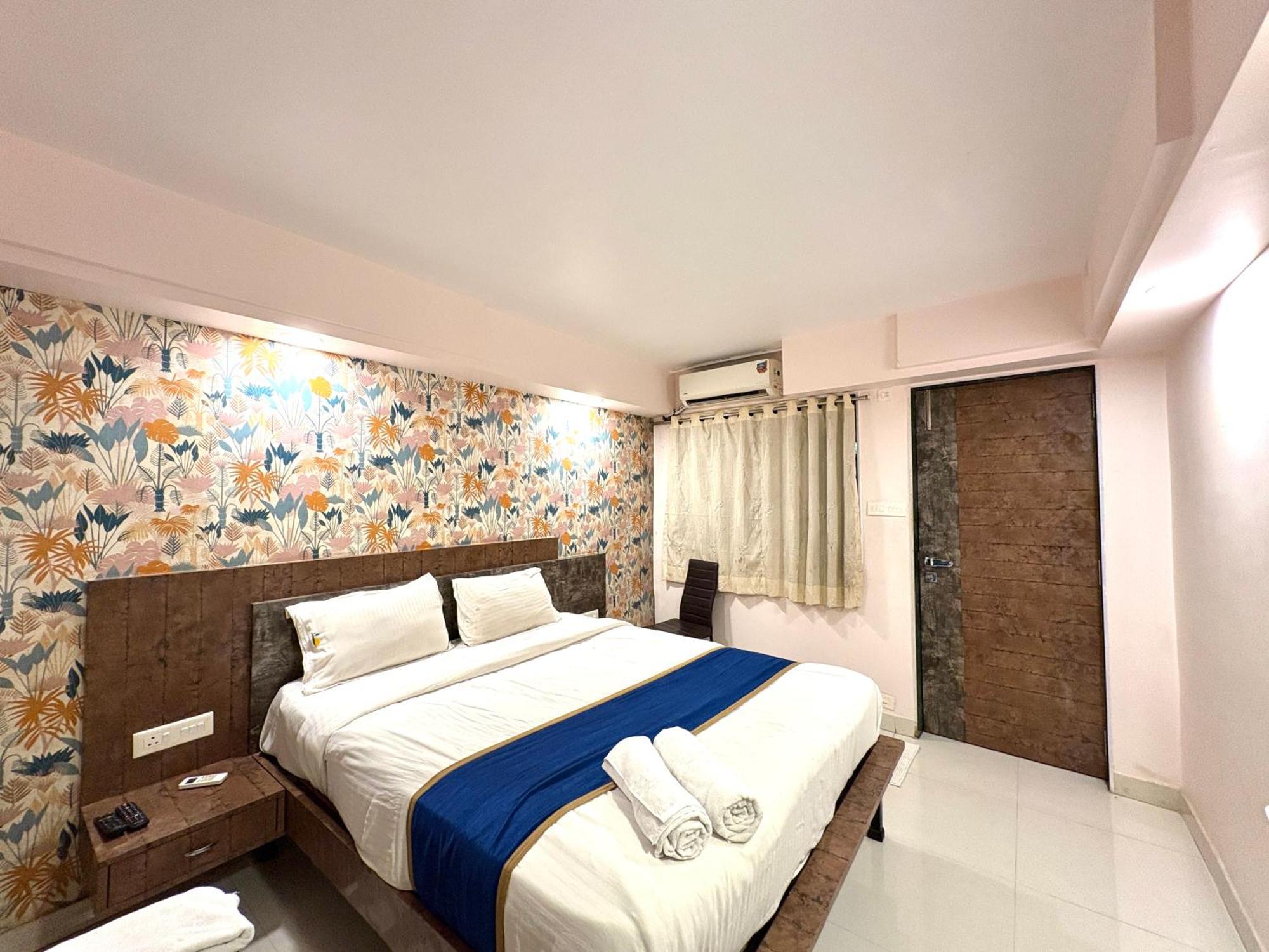 Hotel Laxmi Residency Lonavala Exterior photo